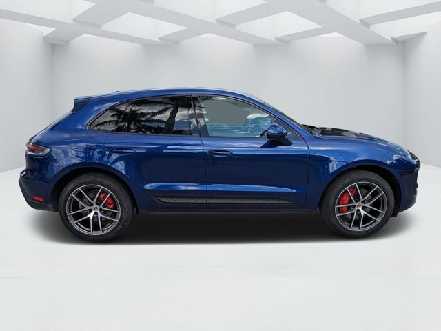 Suv in Vero Beach, FL, United States 2 - 17315415