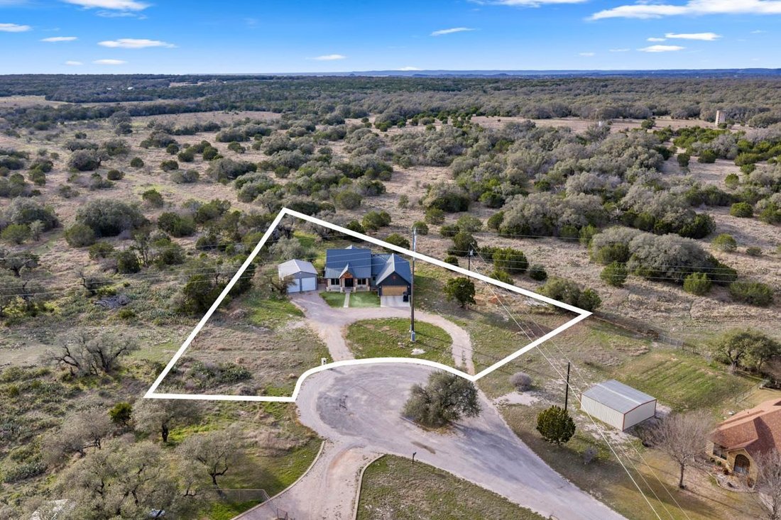 House in Burnet, Texas, United States 2 - 17313443