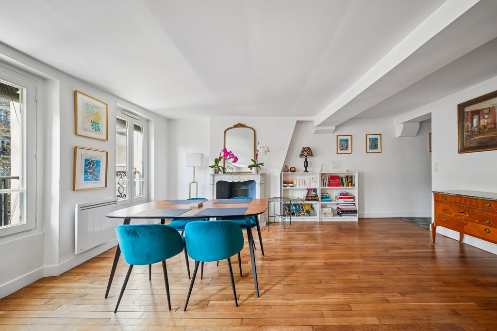 Apartment in Saint Thomas d'Aquin, Paris 7e Arrondissement, Paris 5 - 17321331