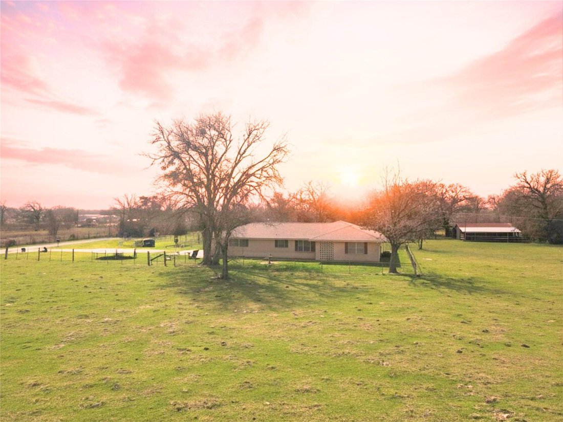 House in Hempstead, Texas, United States 3 - 17313190