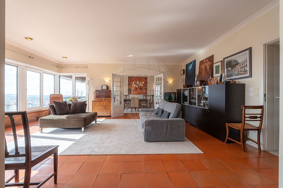 Apartment in Santo Antonio dos Olivais, Coimbra District, Portugal 4 - 17310312
