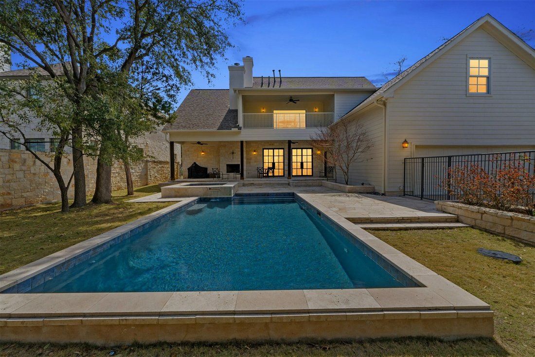 House in The Hills, Texas, United States 5 - 17313822