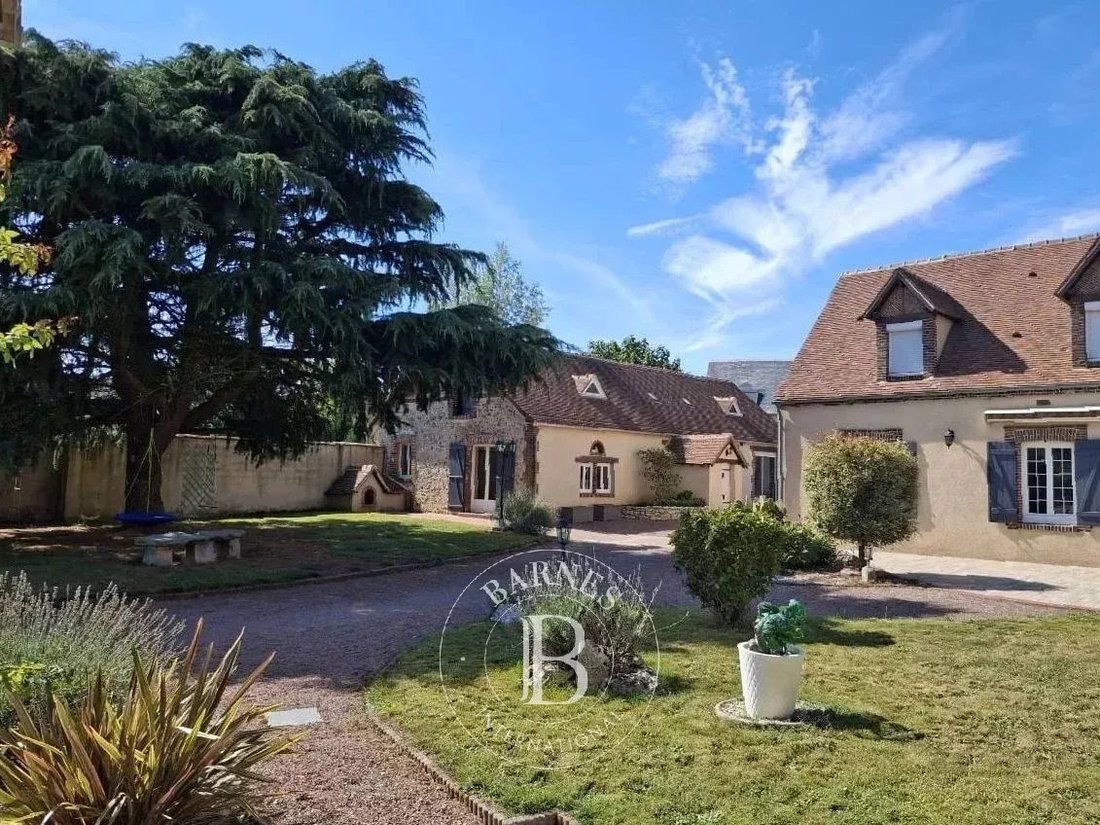 Casa a Tremblay-les-Villages, Centro-Val della Loira, Francia 1 - 16409211