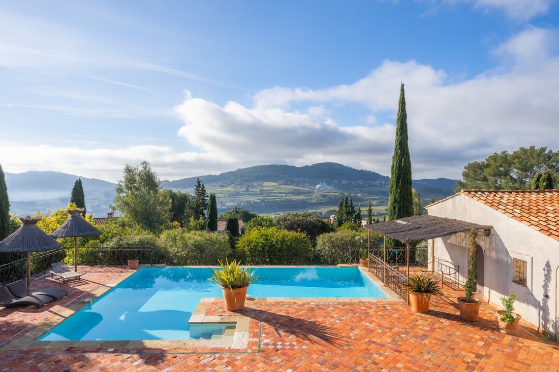 Maison à La Cadière-d'Azur, Provence-Alpes-Côte d'Azur, France 3 - 17314579