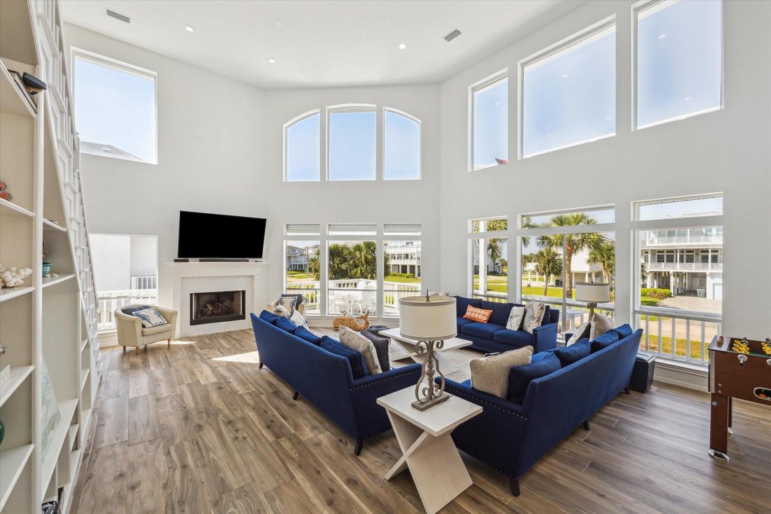 House in Galveston, Texas, United States 5 - 17310599