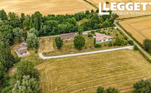 House in Lanta, Occitania, France 1