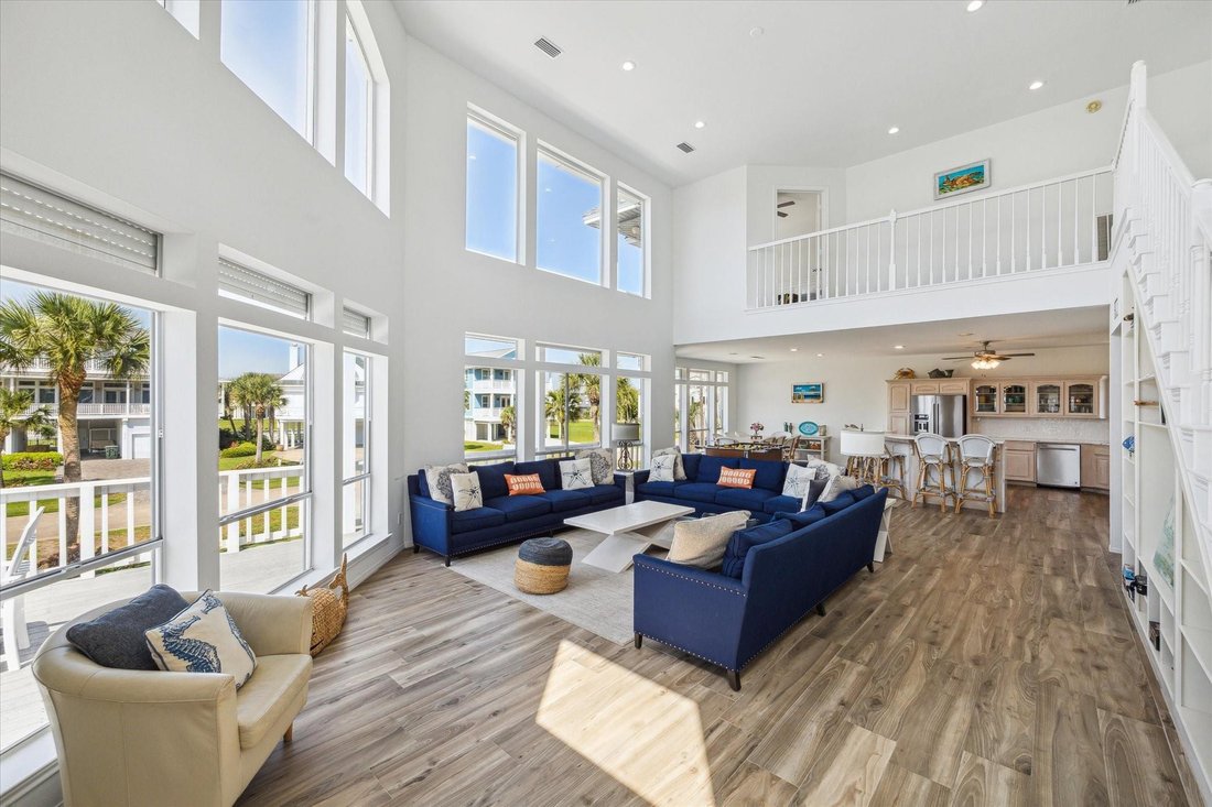 House in Galveston, Texas, United States 4 - 17310599