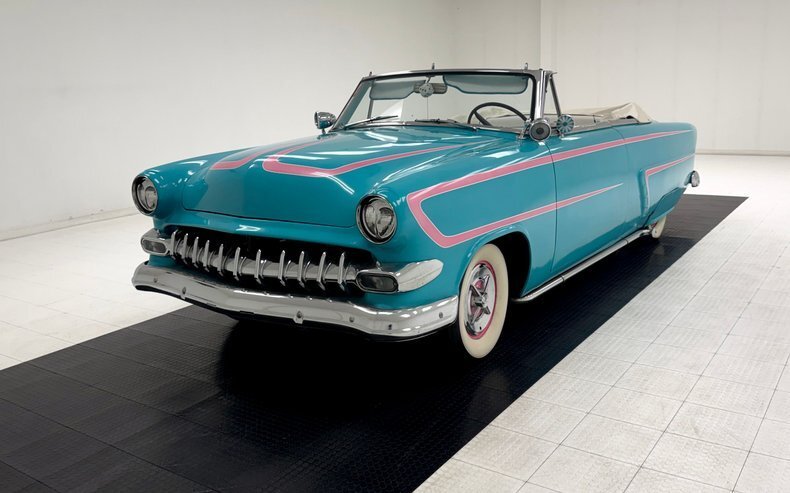 Cabriolet in Morgantown, United States 2 - 13703314