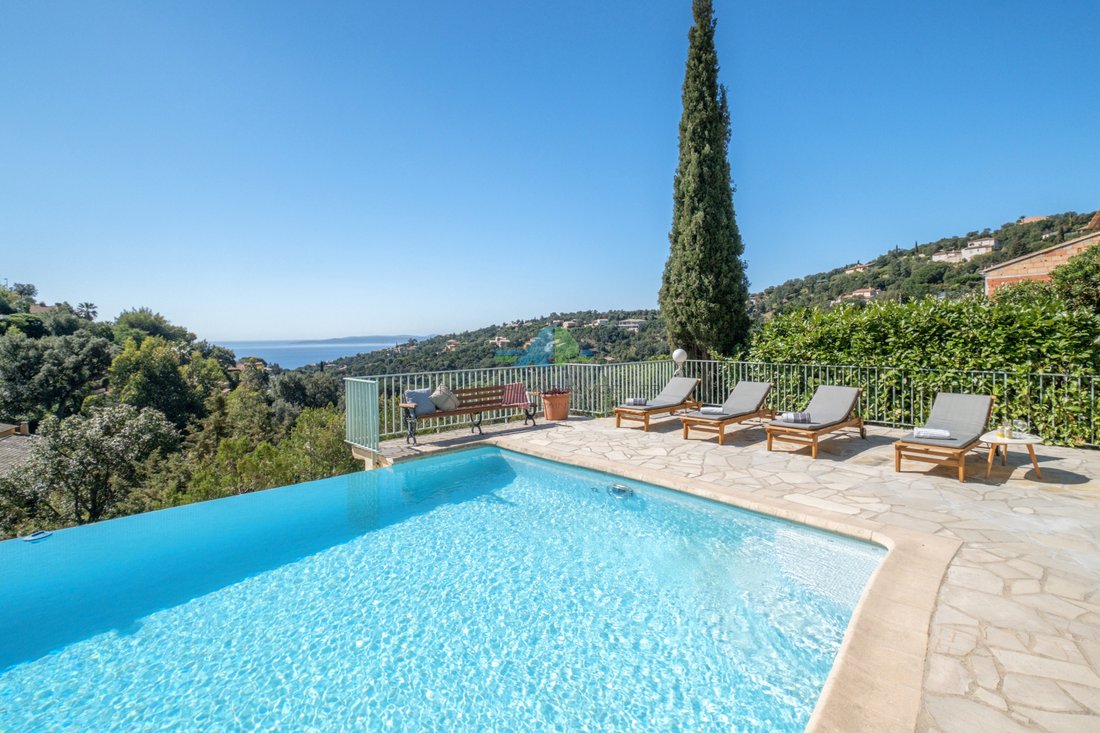 House in Les Issambres, Roquebrune-sur-Argens, France 1 - 17314343