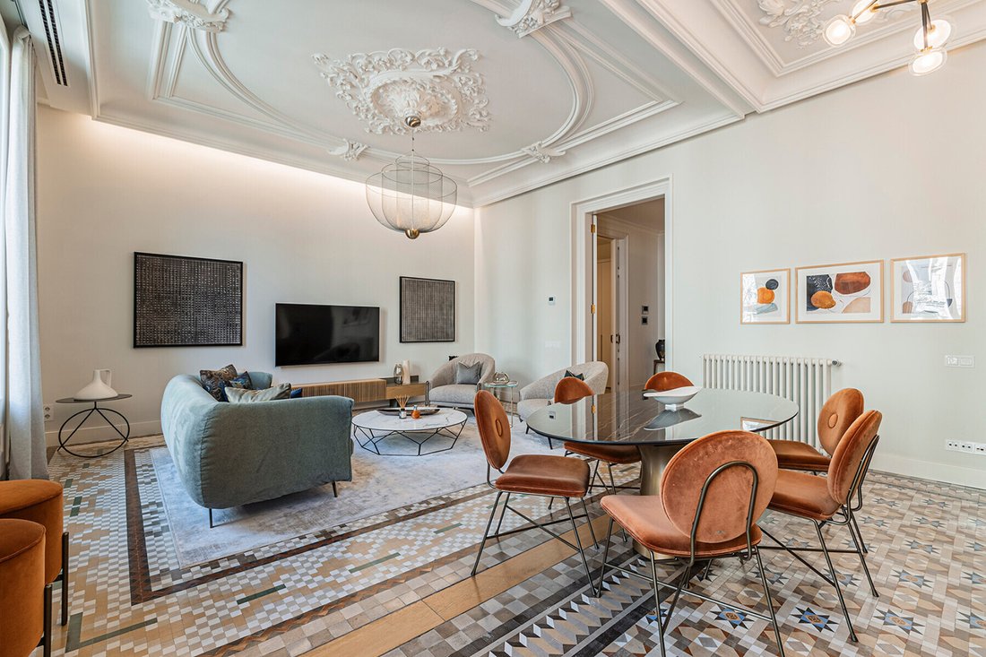 Apartment in Eixample, Barcelona, Spain 3 - 17323360