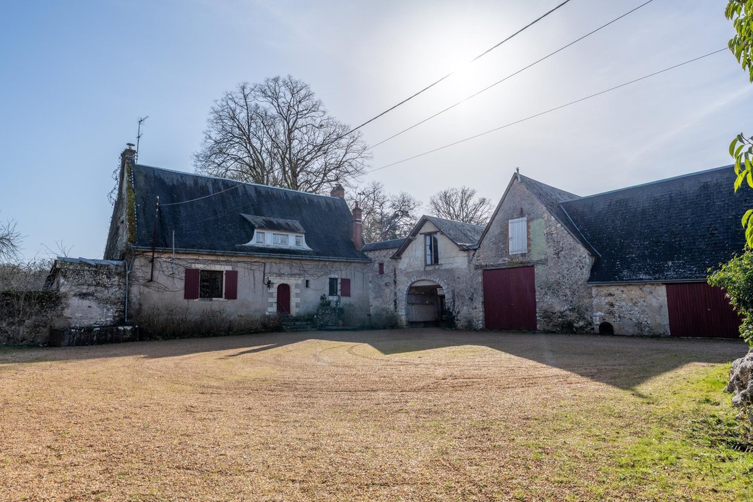 Domaine à Luynes, Centre-Val de Loire, France 2 - 17310734