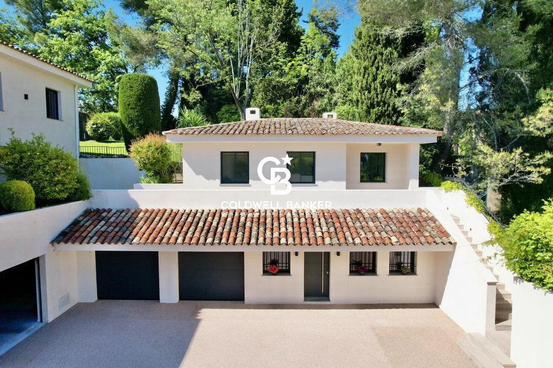 House in Saint-Paul-de-Vence, Provence-Alpes-Côte d'Azur, France 4 - 17314528