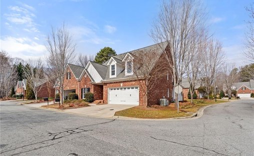 Condo in Greensboro, North Carolina, United States 1