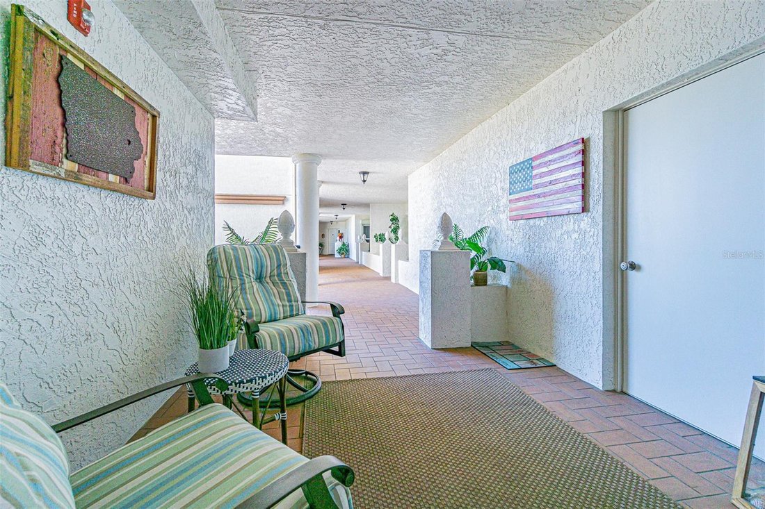 Condo in St. Pete Beach, Florida, United States 4 - 17323265