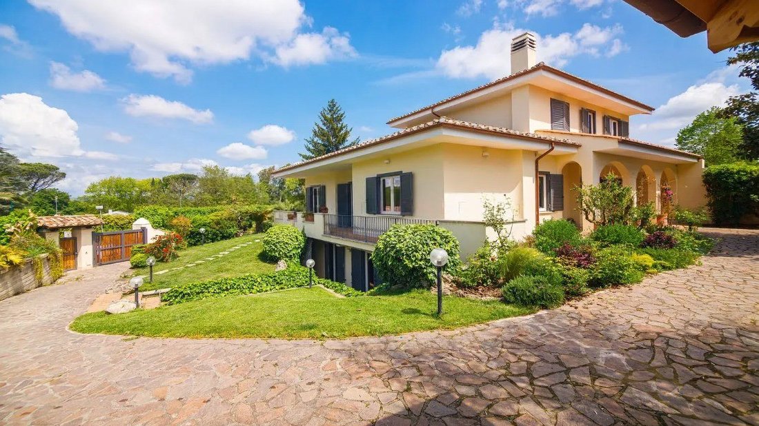 Villa in Giustiniana - La Storta - Olgiata, Rome, Lazio 4 - 17315419
