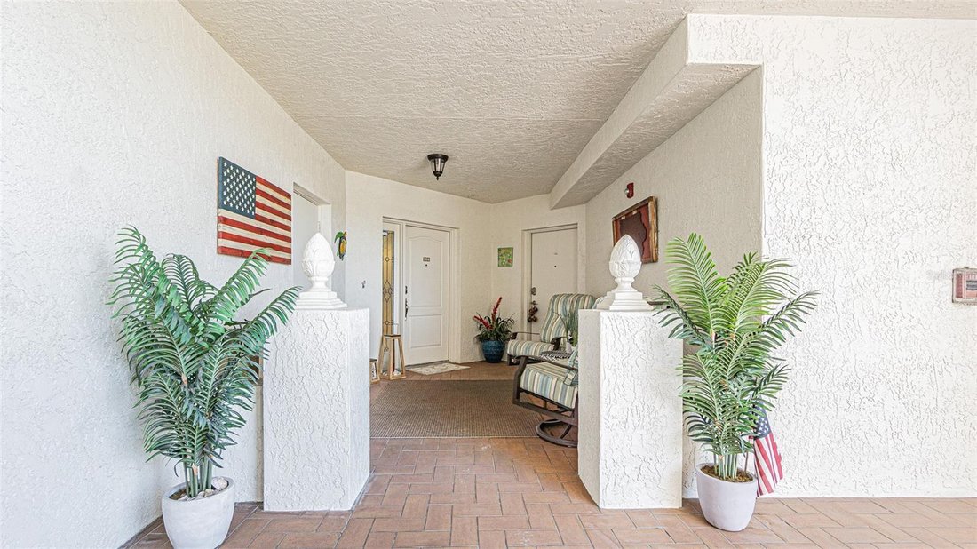 Condo in St. Pete Beach, Florida, United States 3 - 17323265