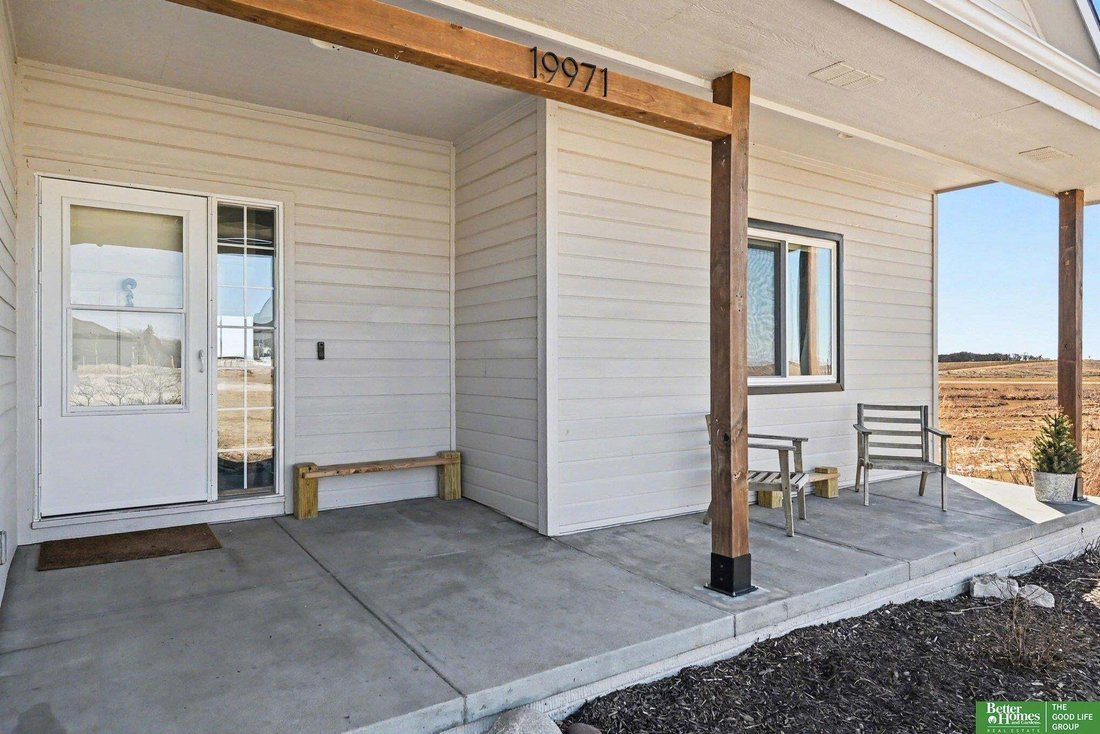 House in Springfield, Nebraska, United States 3 - 17317822