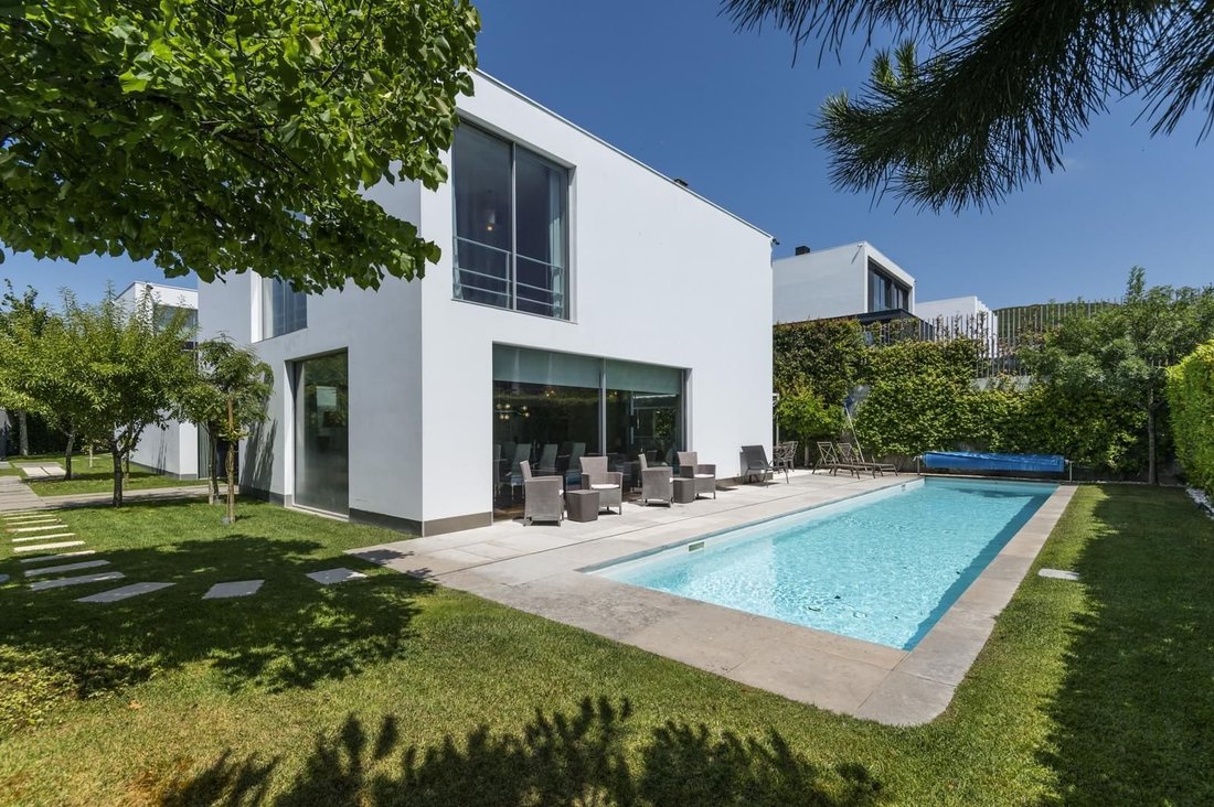 Villa a Carnaxide e Queijas, Lisbona, Portogallo 5 - 17316262