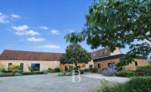 House in Centre Ville Sud, Nogent-le-Rotrou, France 1