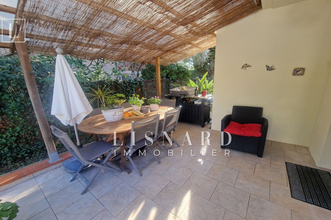 Villa in Gabelle-Courcettes-Les Clos, Vallauris, France 2 - 17311182