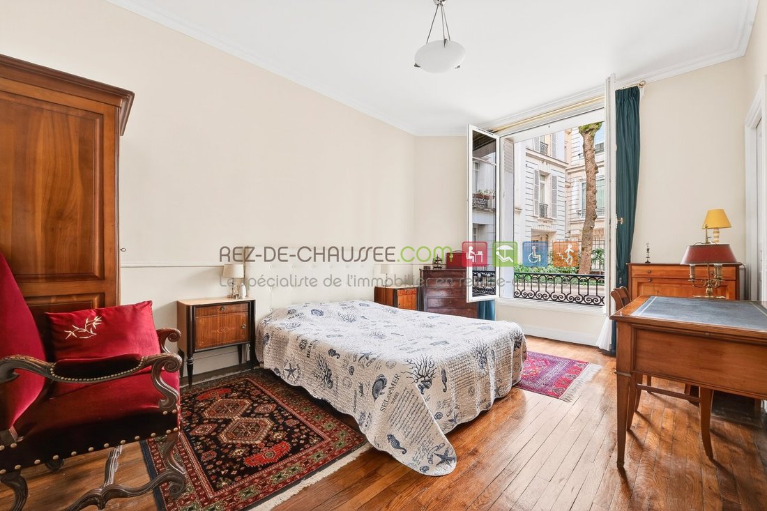Apartment in La Fourche-Guy Môquet, Paris 17e Arrondissement, Paris 2 - 17315886