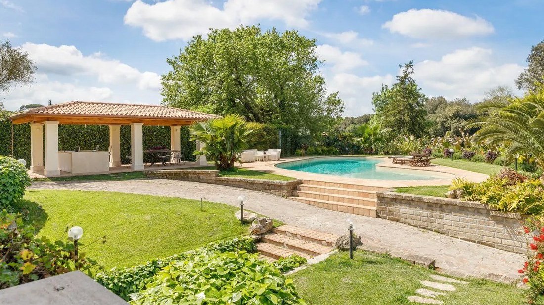 Villa in Giustiniana - La Storta - Olgiata, Rome, Lazio 3 - 17315419
