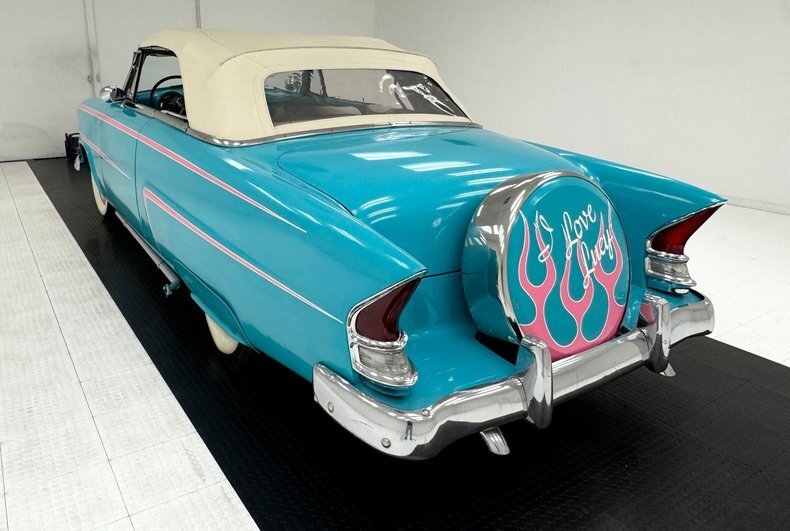Cabriolet in Morgantown, United States 5 - 13703314