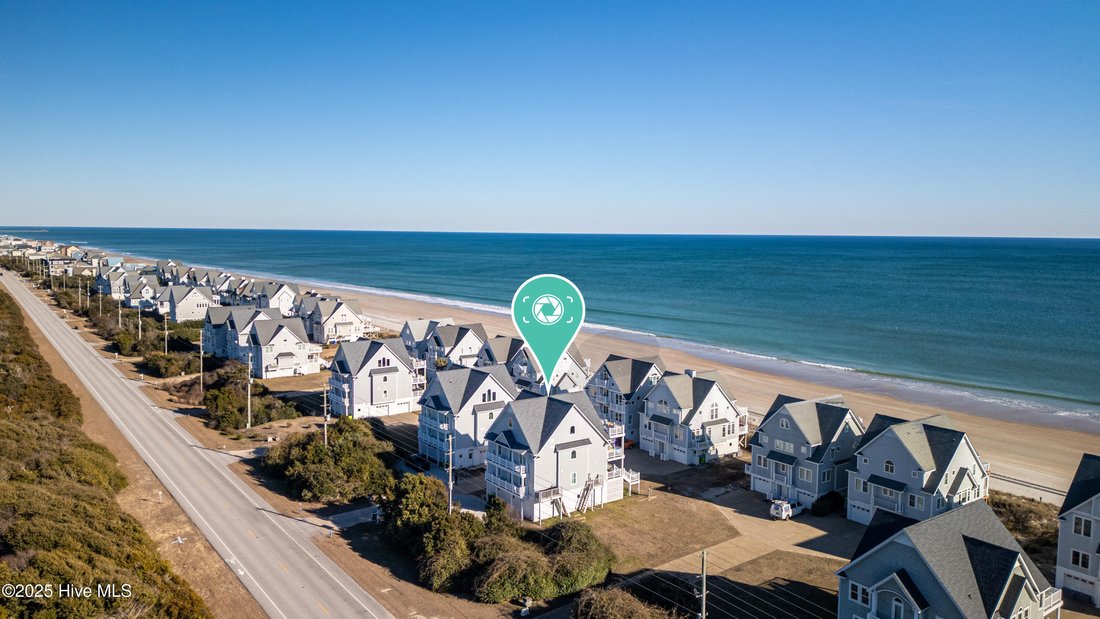 House in North Topsail Beach, North Carolina, United States 1 - 17313962