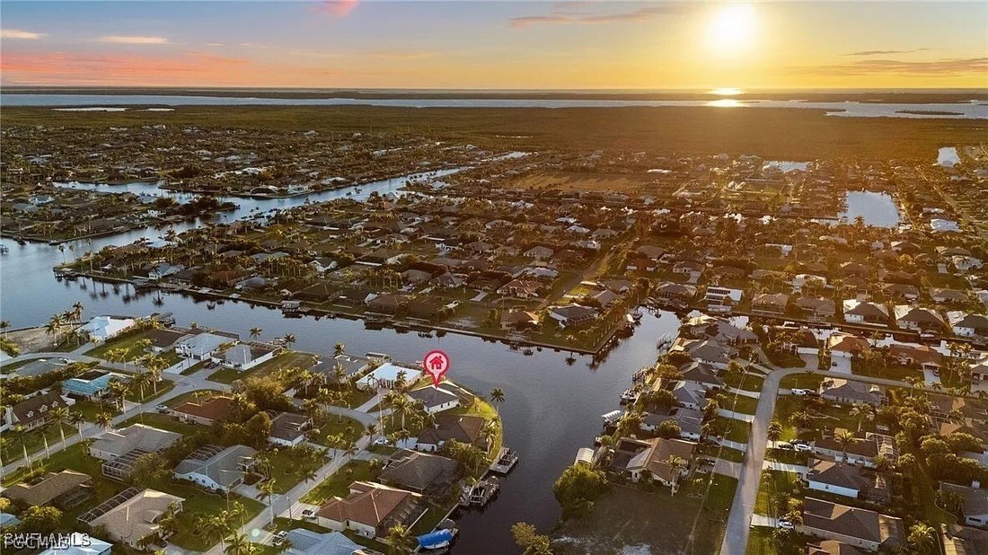 House in Cape Coral, Florida, United States 3 - 17318770