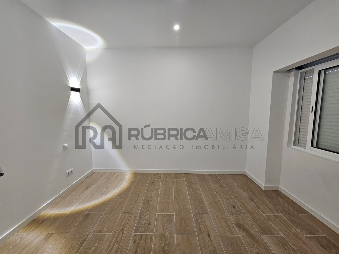 House in Alvorninha, Leiria District, Portugal 5 - 17316557