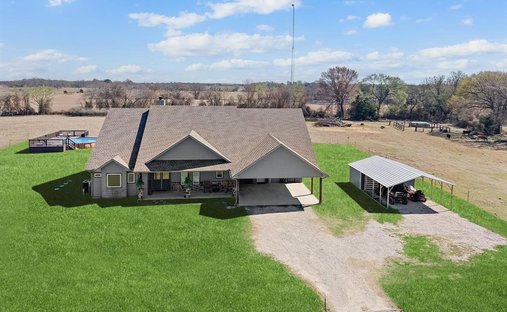 House in Canton, Texas, United States 1