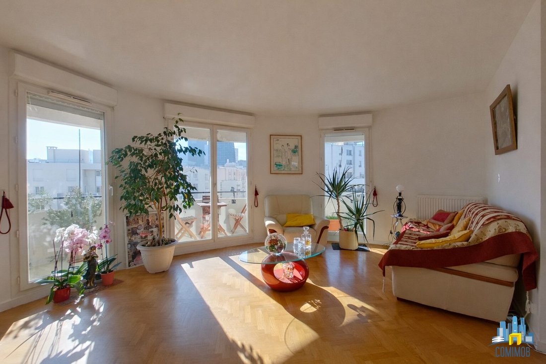 Apartment in Hôtel de Ville, Courbevoie, France 4 - 17315147