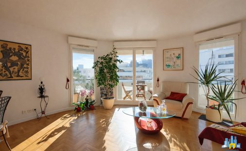 Apartment in Hôtel de Ville, Courbevoie, France 1