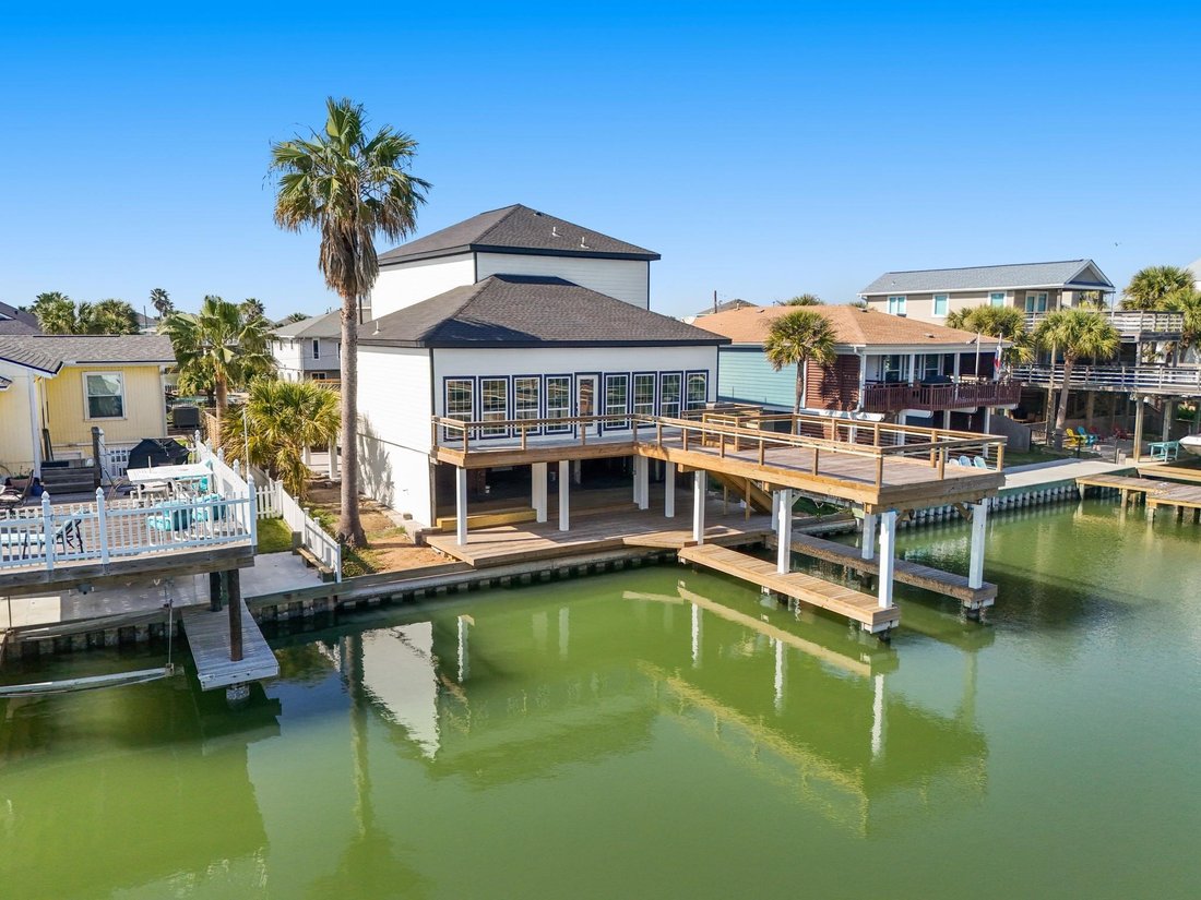 House in Galveston, Texas, United States 1 - 17318785