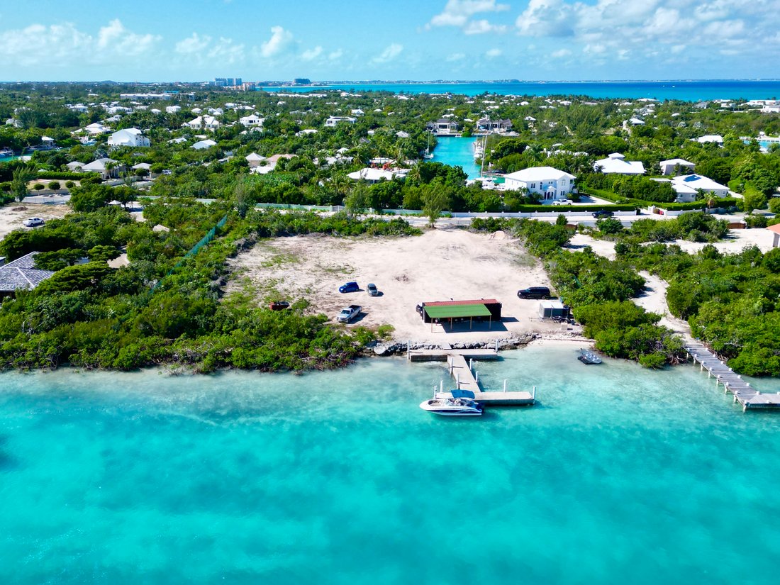 Terrain à Leeward Settlement, Caicos Islands, Îles Turks et Caïques 2 - 17317085