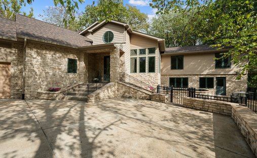 House in Kirkwood, Missouri, United States 1