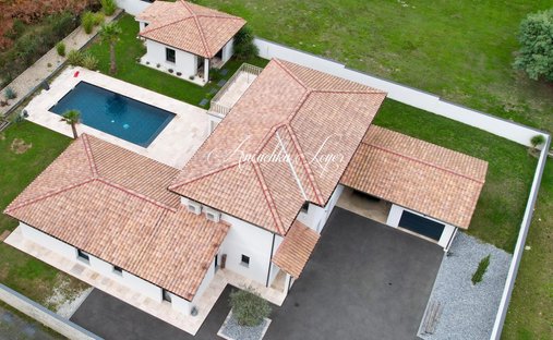 Casa a Esterno, Langon, Francia 1