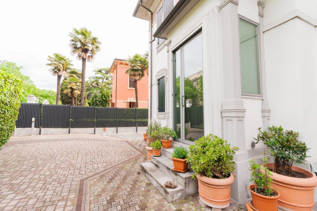 House in Center, Verona, Veneto 4 - 17319577