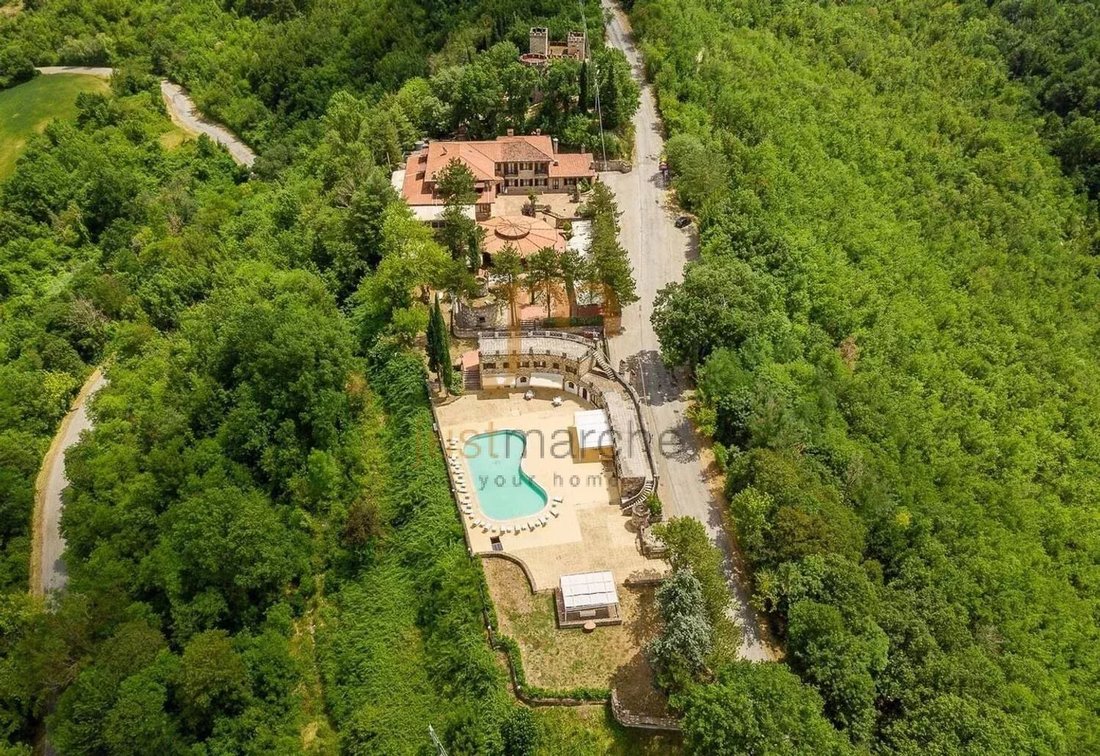 Villa in Fermignano, Marche, Italy 3 - 17280602