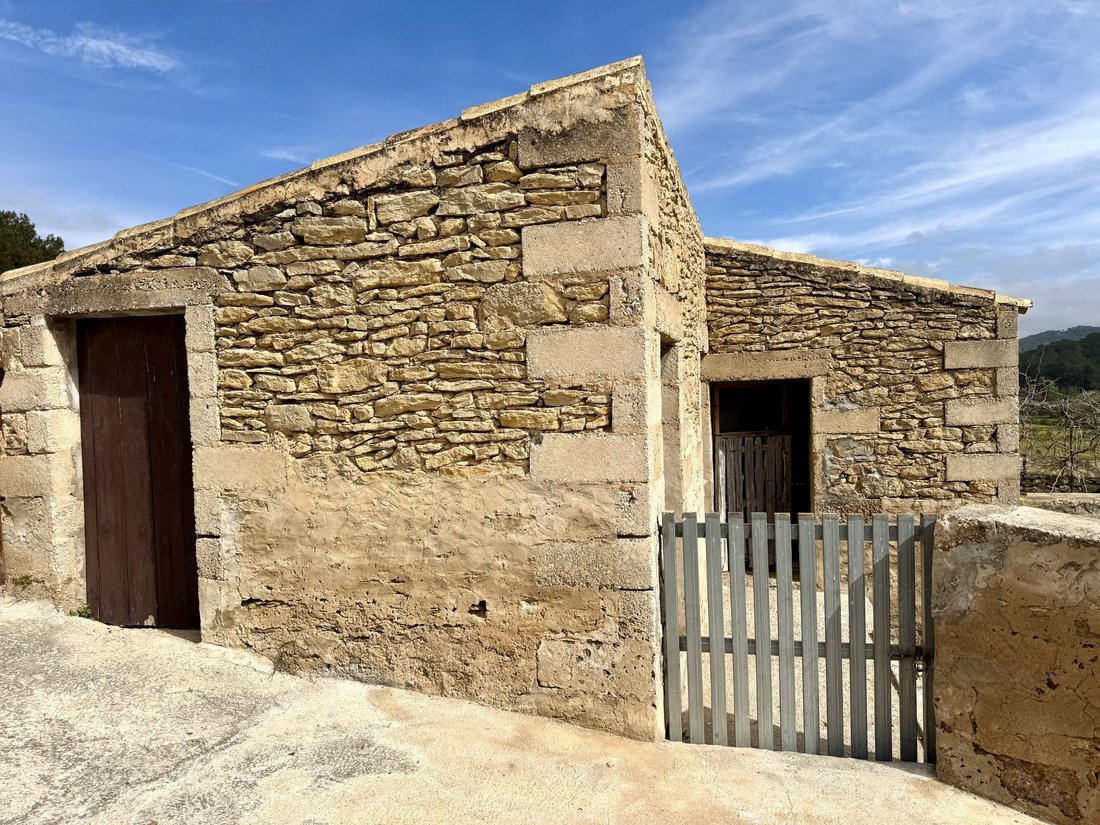 Finca in Es Cubells, Sant Josep de sa Talaia, Balearic Islands 3 - 16923855