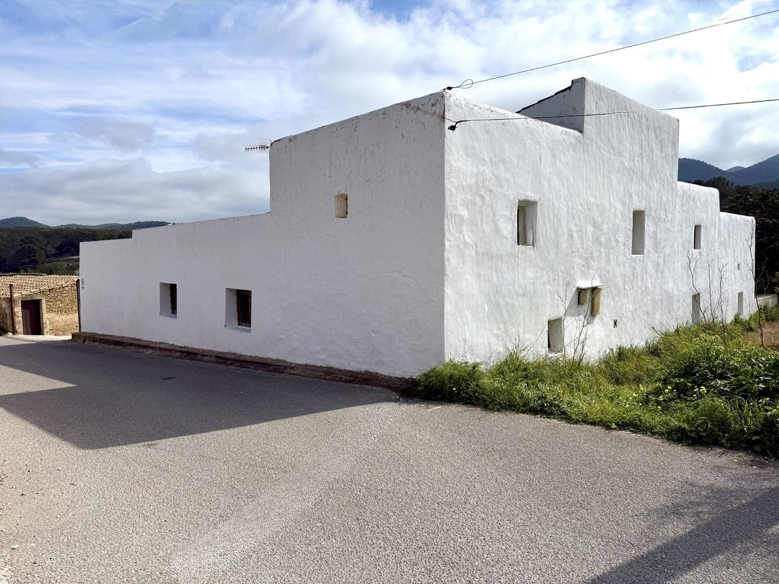 Finca in Es Cubells, Sant Josep de sa Talaia, Balearic Islands 2 - 16923855