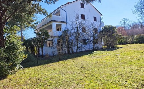 House in Malinska, Primorje-Gorski Kotar County, Croatia 1