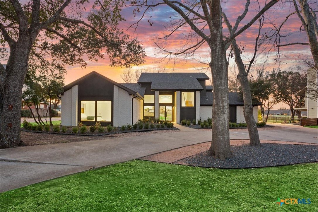 House in Salado, Texas, United States 2 - 17310321