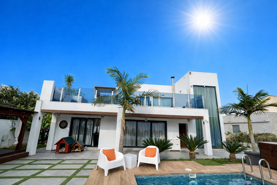 Villa in Torrevieja, Valencian Community, Spain 2 - 17314869