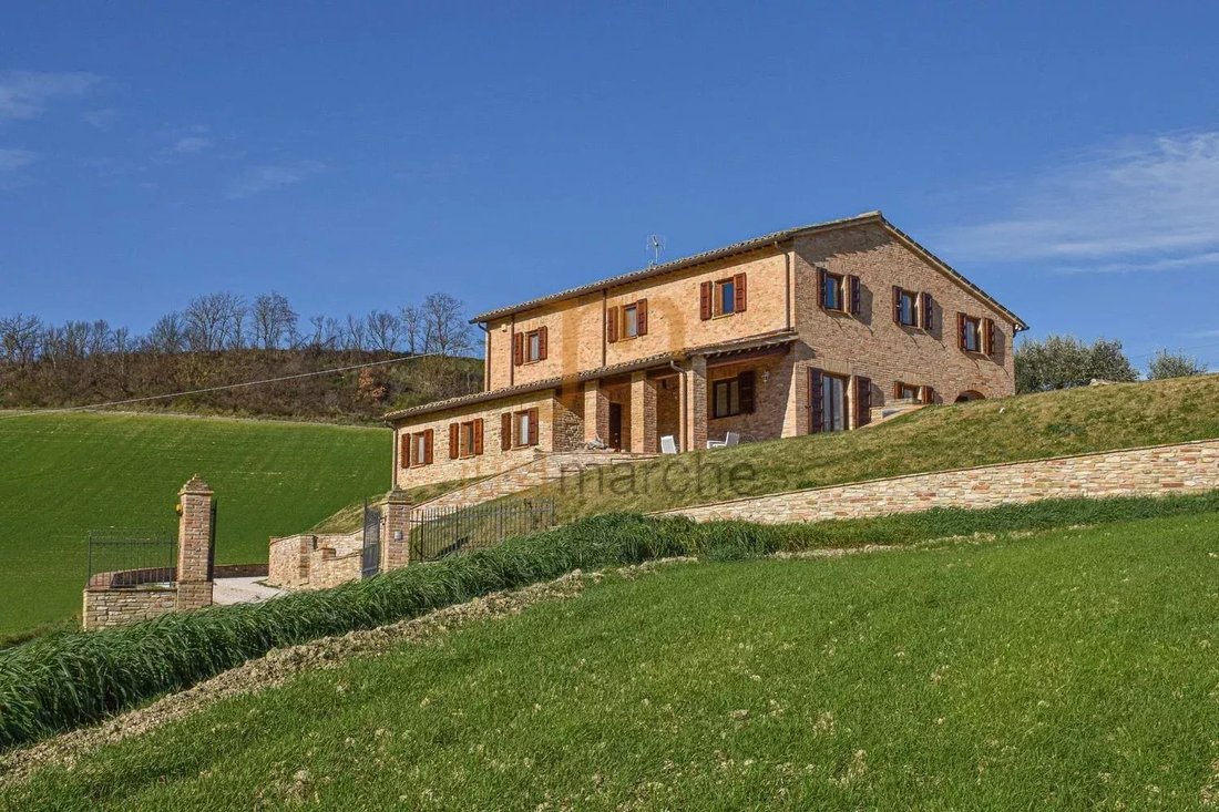 Urbania, Marche, Italy 4 - 17282849