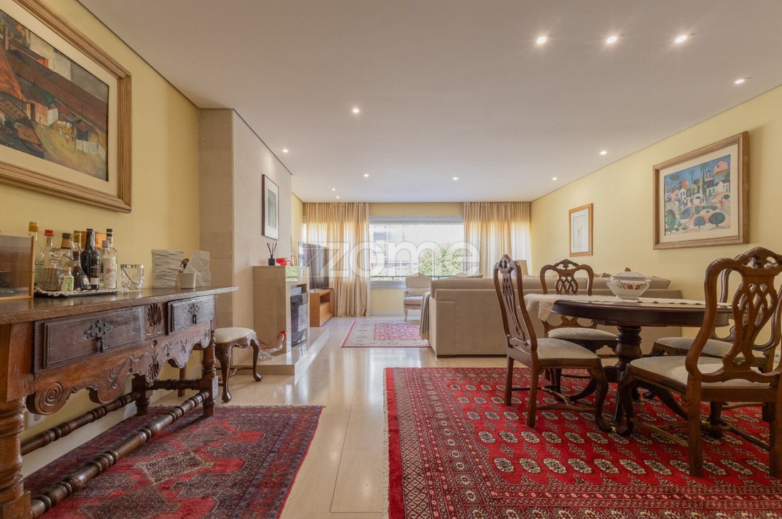 Apartment in Estoril, Cascais e Estoril, Lisbon 2 - 16736418