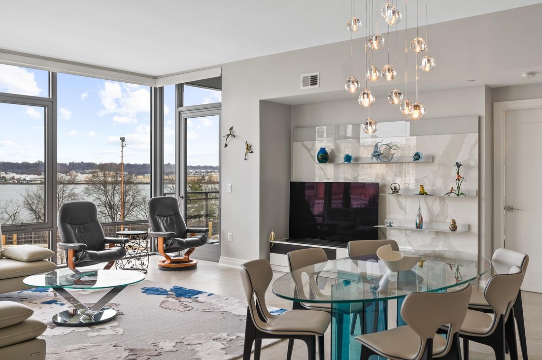 Condo in Alexandria, Virginia, United States 3 - 17315672