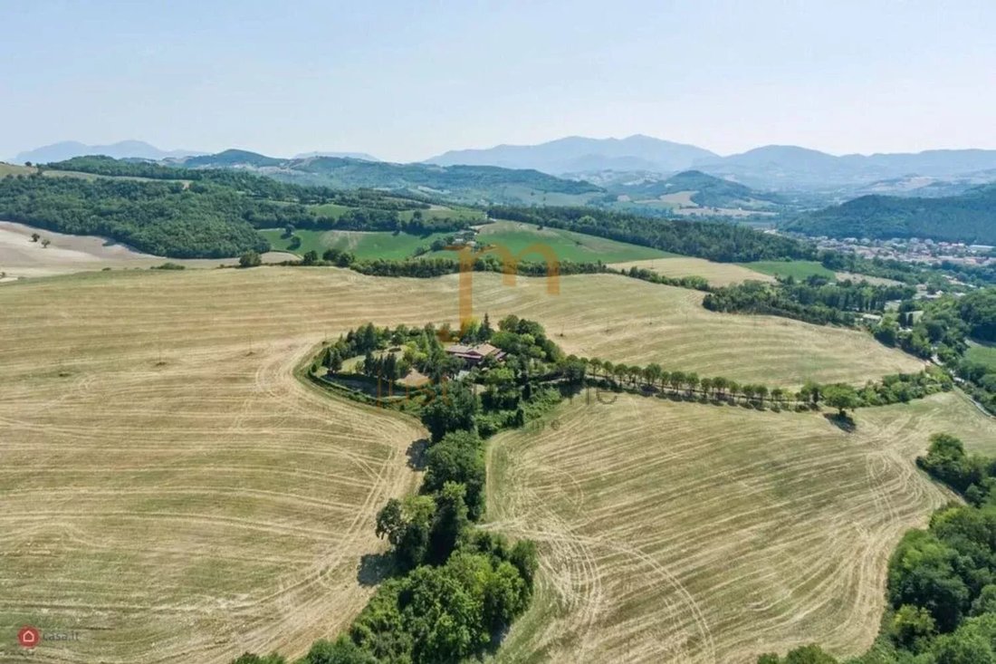 Villa in Fermignano, Marche, Italy 4 - 17282873