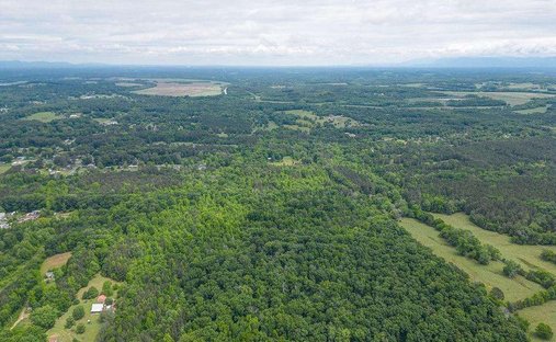 Farm Ranch in Calhoun, Georgia, United States 1
