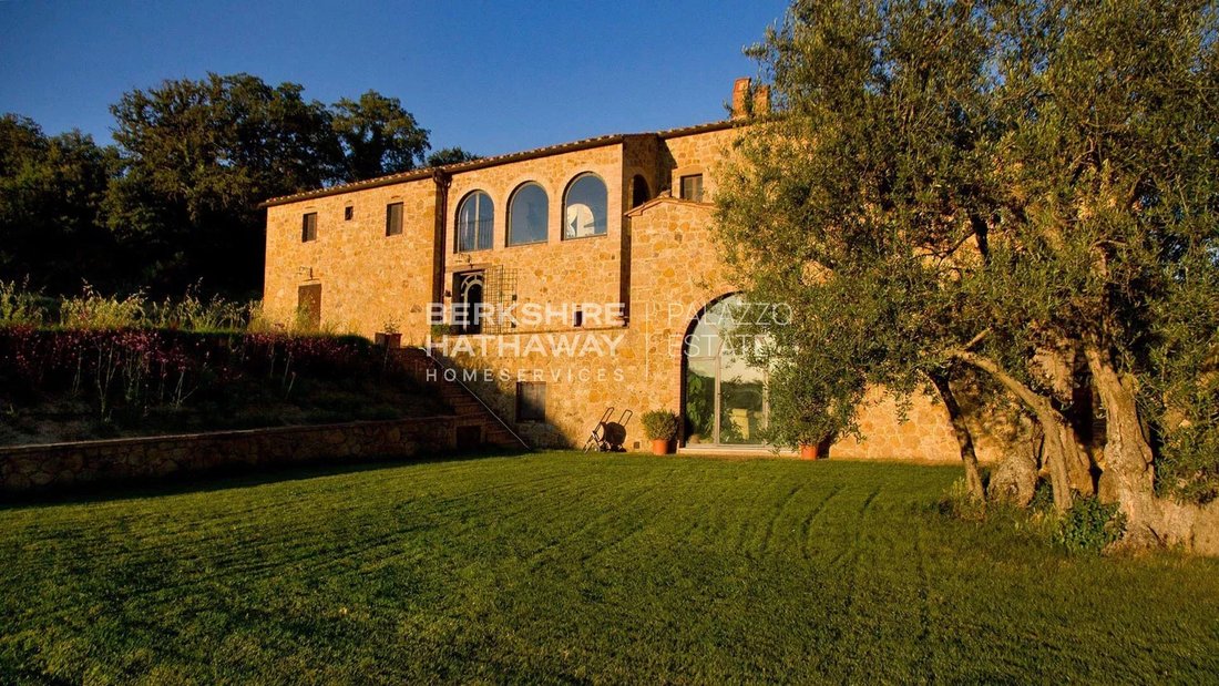 Estate in Trequanda, Tuscany, Italy 1 - 17318501